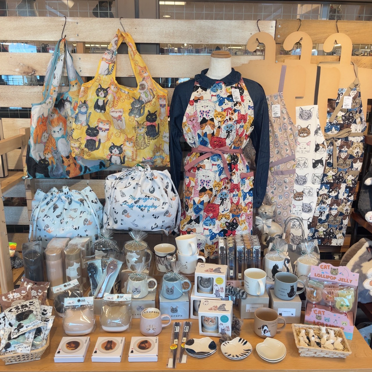 雑貨①　ネコの日